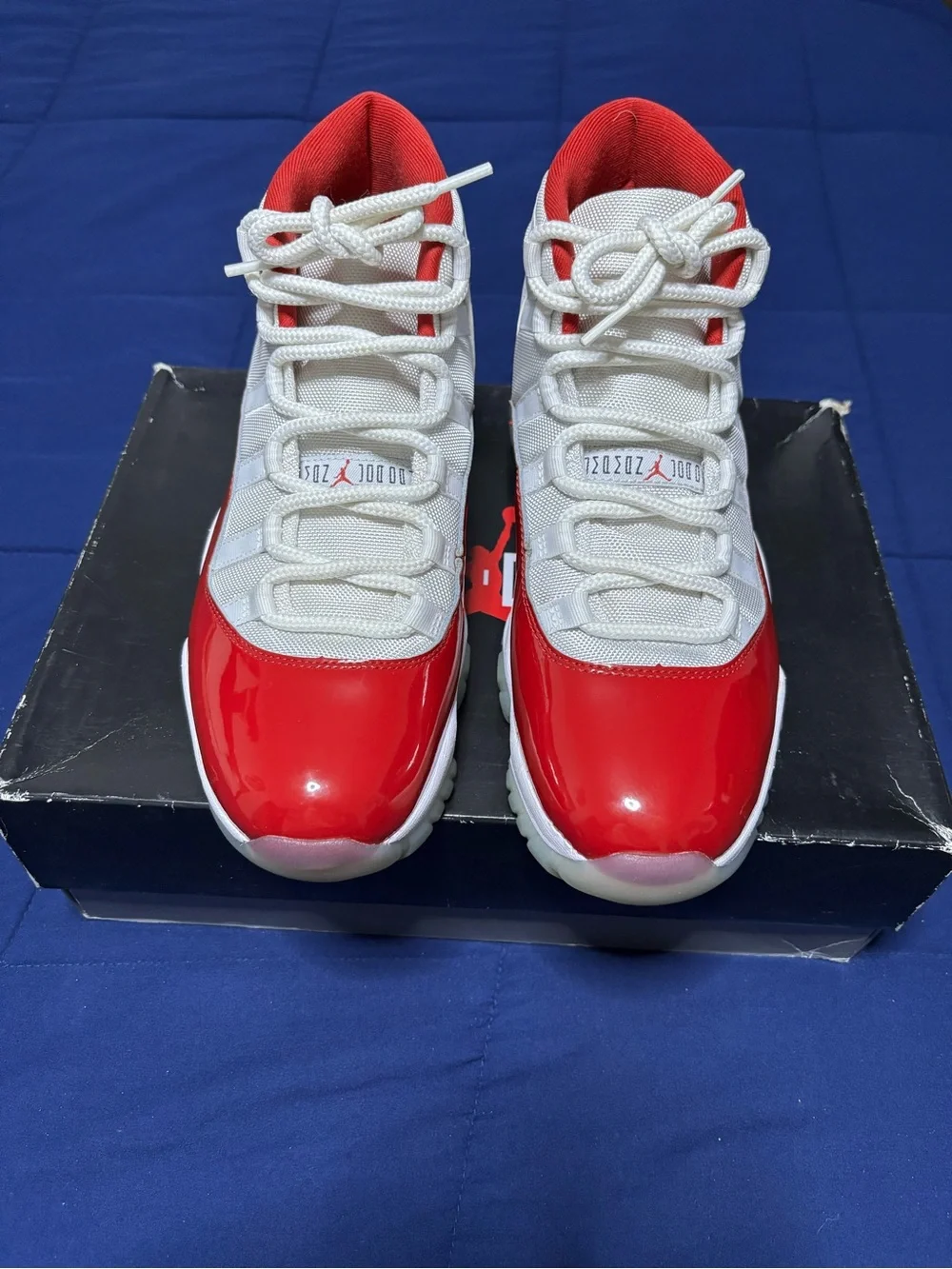 Jordan 11 Retro High Cherry 2022 Size 10.5